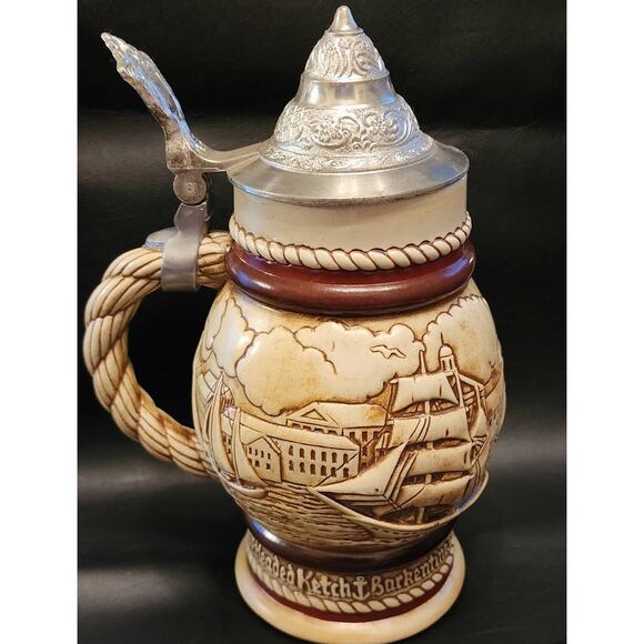 Vintage 1977 AVON Tall Ships Ceramic Stein Cologne For Men Clint in Original Box - Picture 3 of 6